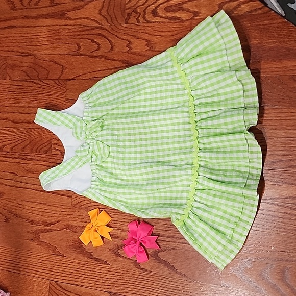 2T ADORABLE Nannette girl  giraffe seersucker dress. With 2 hair clips - Picture 3 of 5